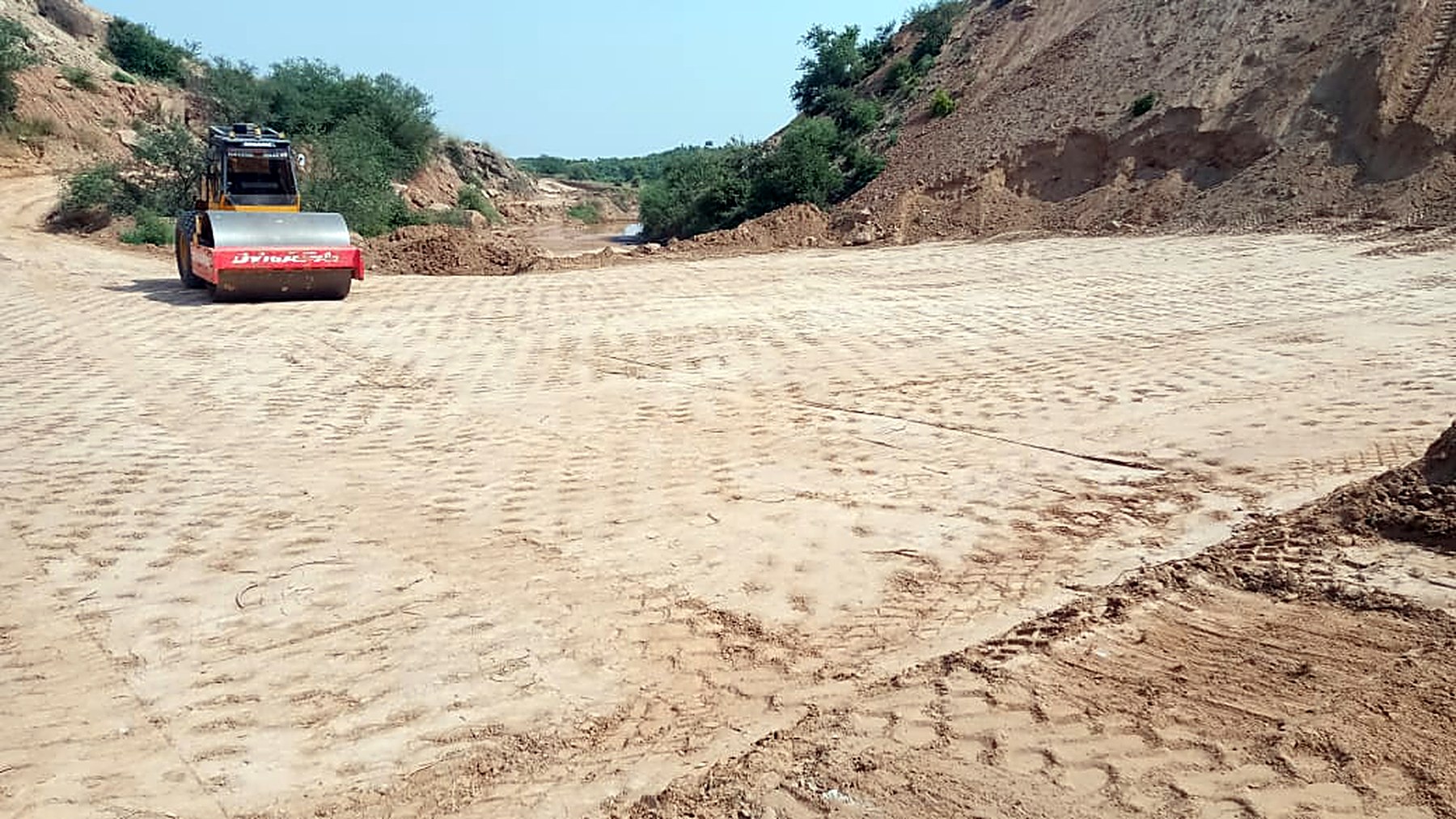Roller compaction on a Tekton site